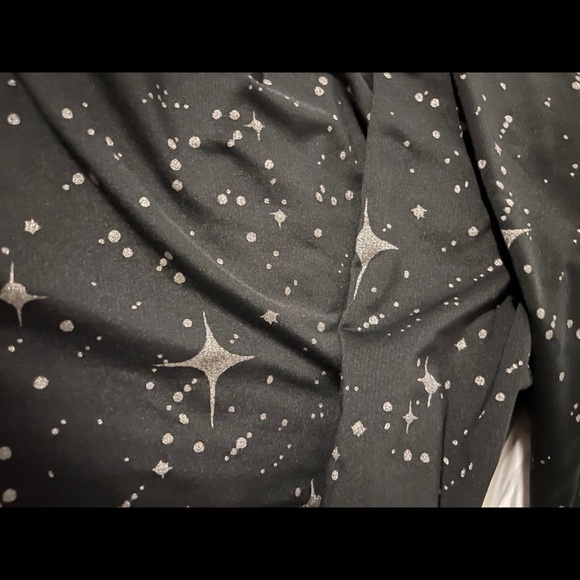 Dri-FIT Celestial Long-sleeve Crop Top - Picture 9 of 12